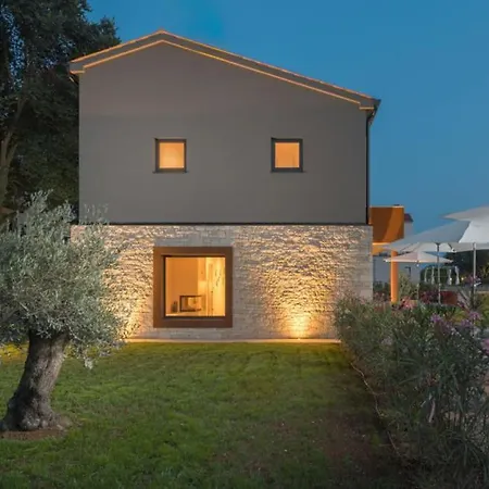 Beautiful Istar With Pool In Rovinj
